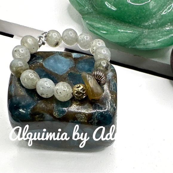 Goth vibes Labradorite beaded gem ring/handmade bohemian - Picture 1 of 6